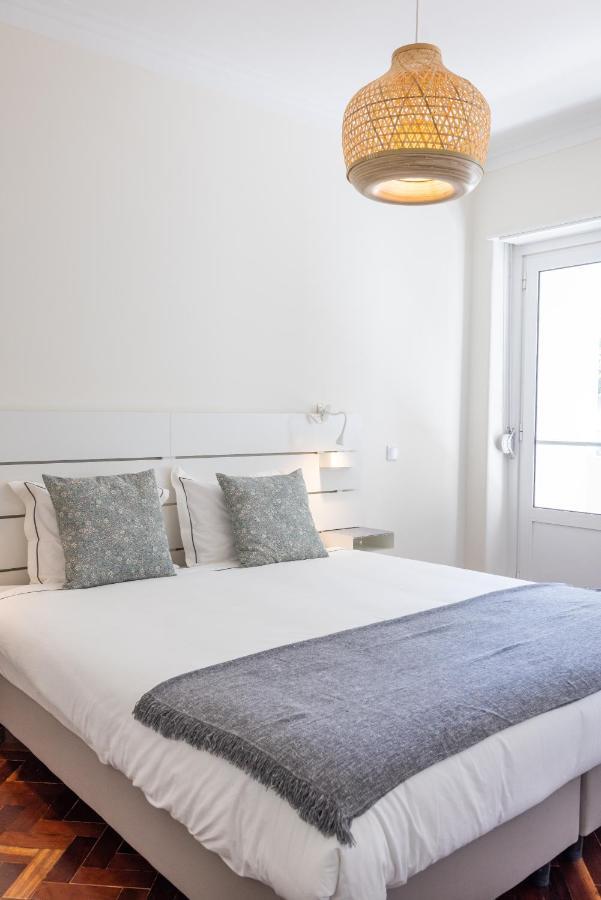 Casa Do Largo - Cozy Apartment In The City Center & With Ac Lisbon Exterior photo